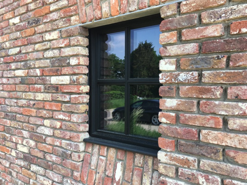 Vast raam alu zwart steellook